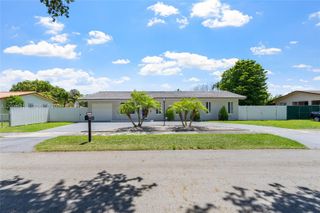 12724 SW 33rd Ter, Miami, FL 33175