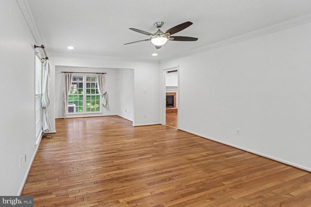 903 RIDGE DR, Mclean, VA 22101