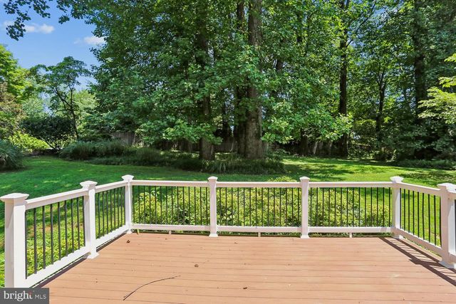 903 RIDGE DR, Mclean, VA 22101