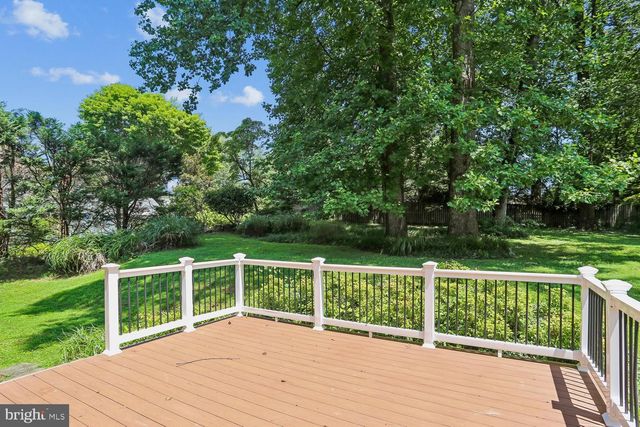 903 RIDGE DR, Mclean, VA 22101
