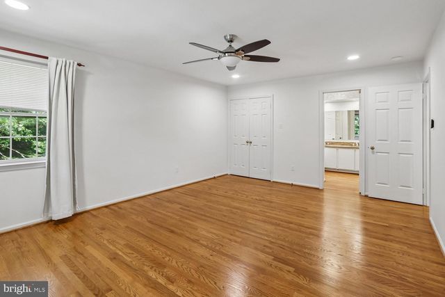 903 RIDGE DR, Mclean, VA 22101