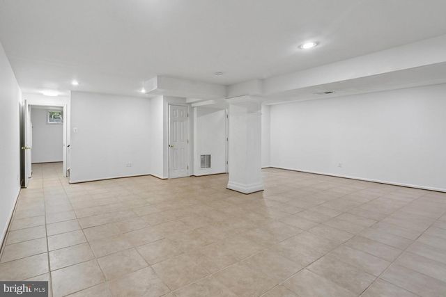 903 RIDGE DR, Mclean, VA 22101