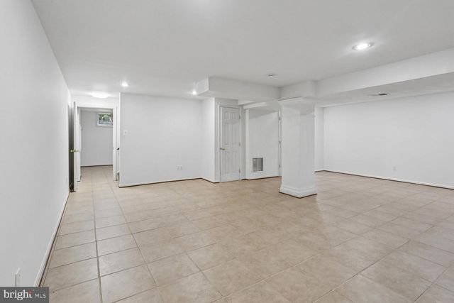 903 RIDGE DR, Mclean, VA 22101