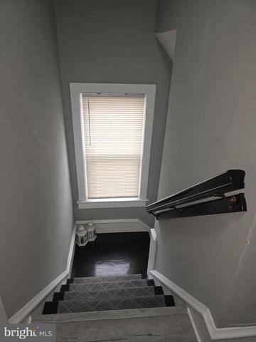 530 WALNUT AVE, Laurel Springs, NJ 08021