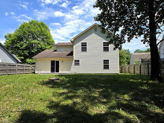 820 Trail Ridge Court, Mooresville, IN 46158
