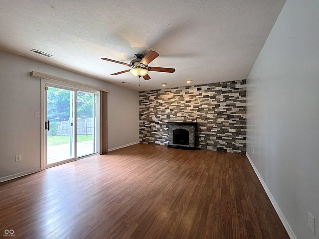 820 Trail Ridge Court, Mooresville, IN 46158