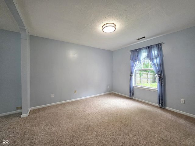 820 Trail Ridge Court, Mooresville, IN 46158