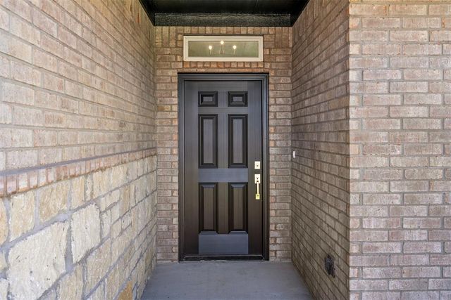 151 Pleasant View, Harrah, OK 73045