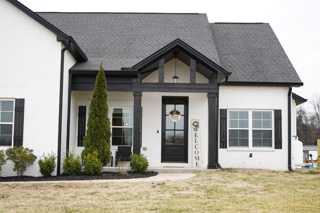 4055 Calista Rd, Cross Plains, TN 37049