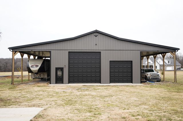 4055 Calista Rd, Cross Plains, TN 37049