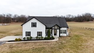 4055 Calista Rd, Cross Plains, TN 37049