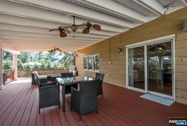 445 Pine Hill Road, Leonia, NJ 07605