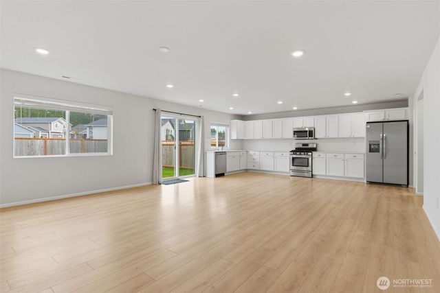 430 NE Ridge Point Boulevard, Belfair, WA 98528