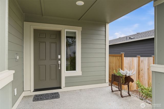 430 NE Ridge Point Boulevard, Belfair, WA 98528