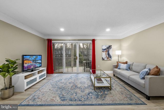 139 RACHEL CT, Franklin Park, NJ 08823