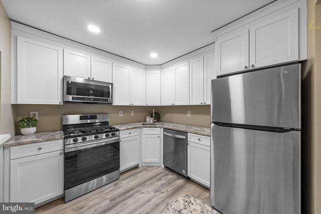 139 RACHEL CT, Franklin Park, NJ 08823