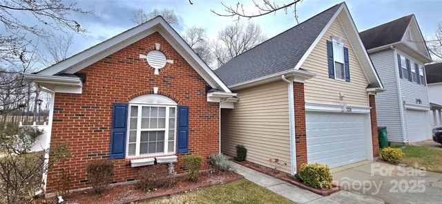 3220 Ernest Russell Court, Charlotte, NC 28269