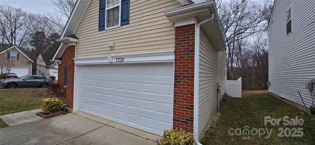 3220 Ernest Russell Court, Charlotte, NC 28269