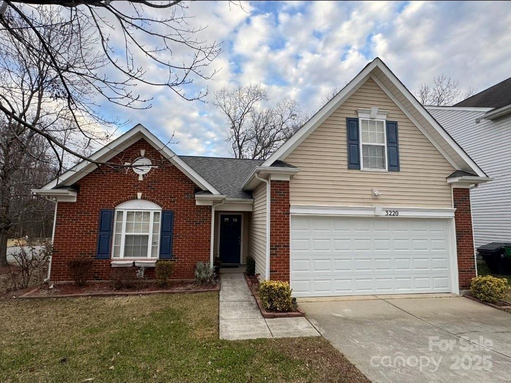 3220 Ernest Russell Court, Charlotte, NC 28269