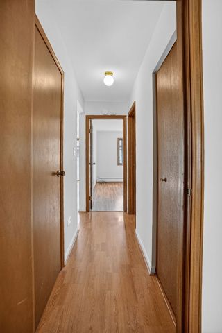 5143 N East River Road 355-D, Chicago, IL 60656