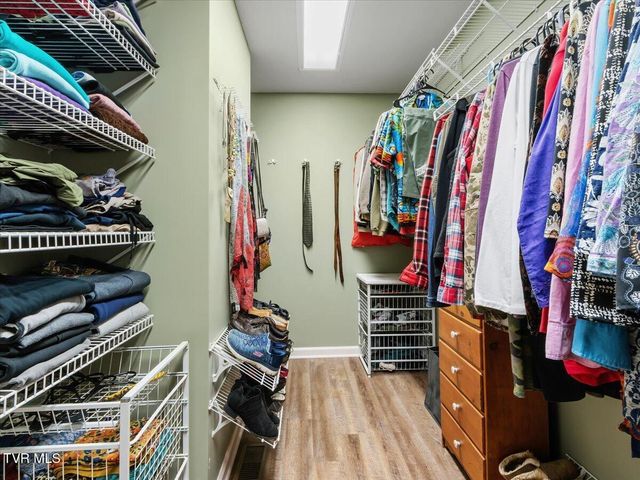309 Roan Springs Lane, Roan Mountain, TN 37687