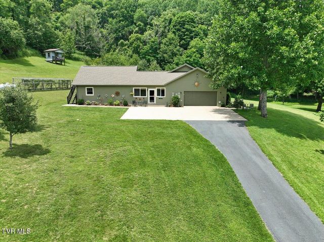 309 Roan Springs Lane, Roan Mountain, TN 37687