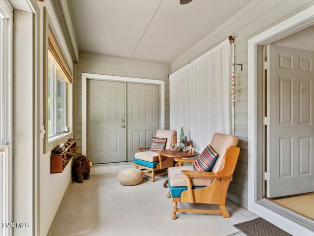 309 Roan Springs Lane, Roan Mountain, TN 37687