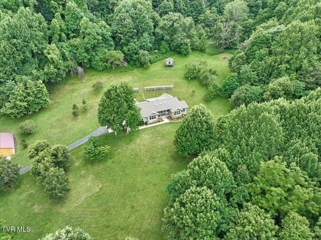 309 Roan Springs Lane, Roan Mountain, TN 37687