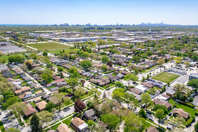 3873 Brummel Street, Skokie, IL 60076