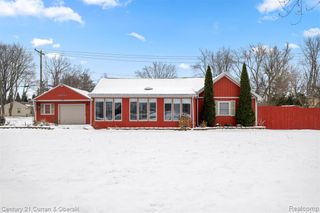 29055 Pennsylvania Road, Romulus, MI 48174