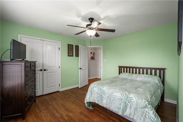 406 Hindman Dr, Jefferson Hills, PA 15025