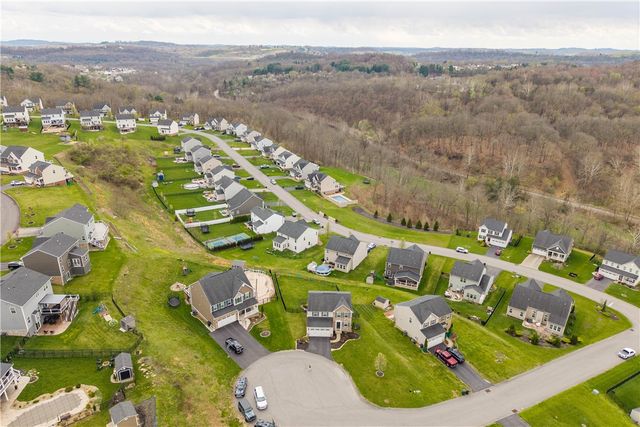 406 Hindman Dr, Jefferson Hills, PA 15025
