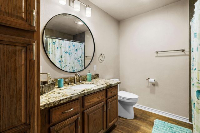 361 S Lakeside Drive, Huntsville, TX 77320