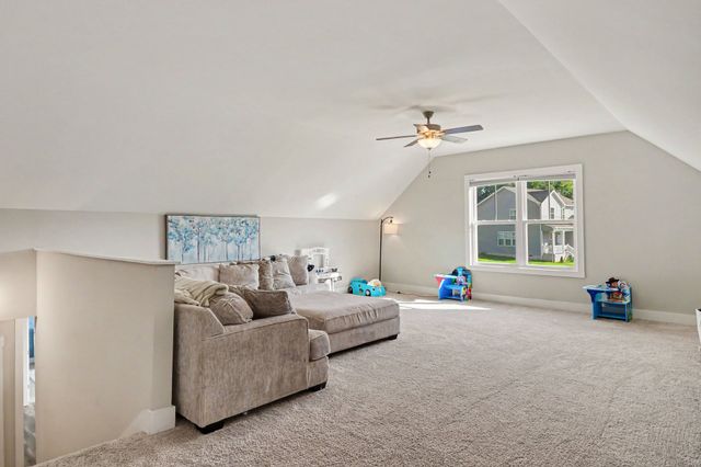 1149 Jonathan Ln, Springfield, TN 37172