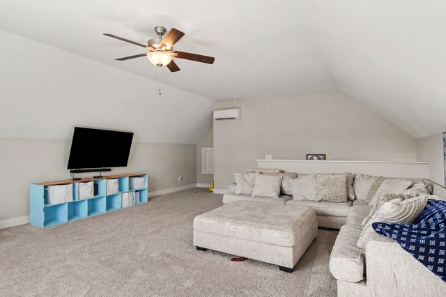 1149 Jonathan Ln, Springfield, TN 37172