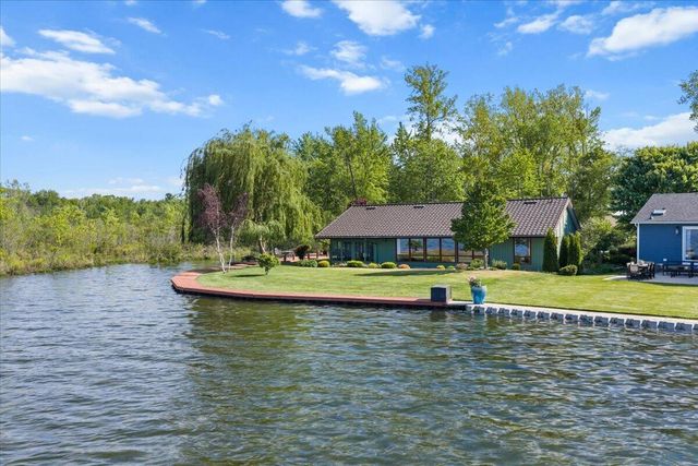 4335 Harmony Drive, Shelbyville, MI 49344