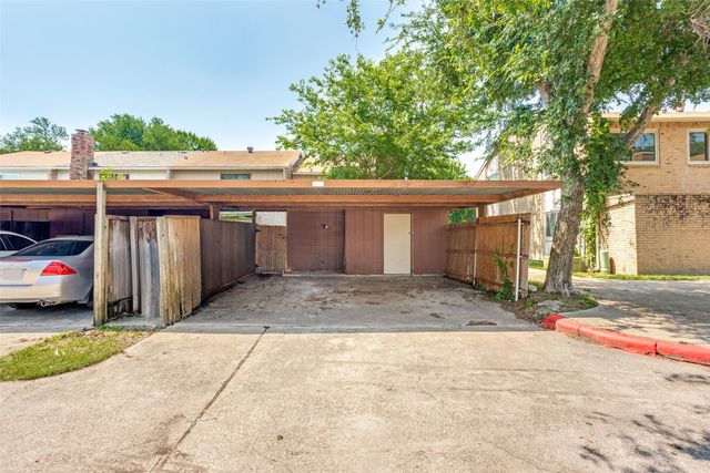 3110 Roundtree Lane, Garland, TX 75044