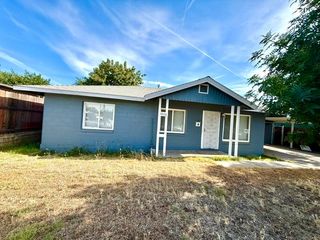 1036 W Dakota, Fresno, CA 93705