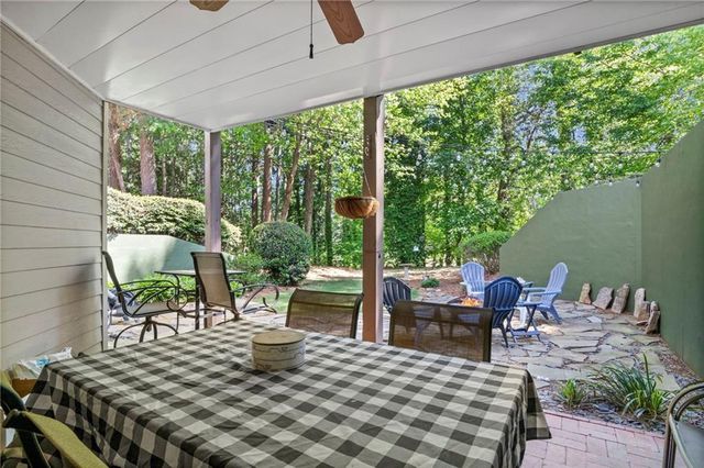 4006 Ironhill Lane, Woodstock, GA 30189