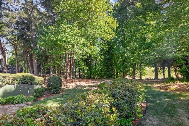 4006 Ironhill Lane, Woodstock, GA 30189
