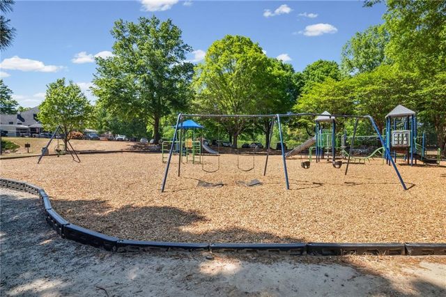 4006 Ironhill Lane, Woodstock, GA 30189