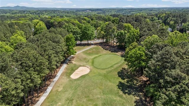 4006 Ironhill Lane, Woodstock, GA 30189