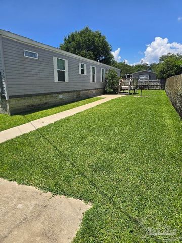 5305 Kee Memorial Dr, Pensacola, FL 32507