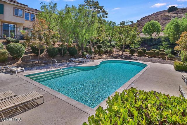 485 Bannister Way A, Simi Valley, CA 93065