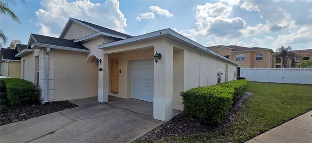 528 RESERVE DRIVE, Davenport, FL 33896