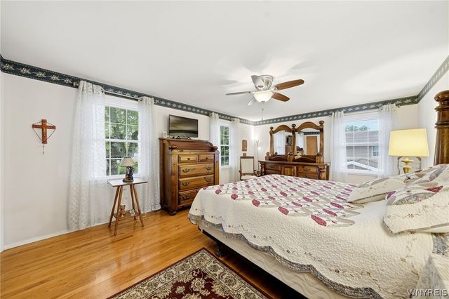 416 Woodward Crescent, West Seneca, NY 14224