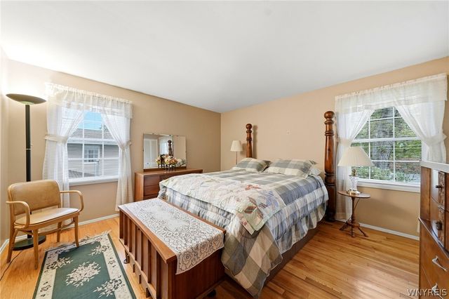 416 Woodward Crescent, West Seneca, NY 14224