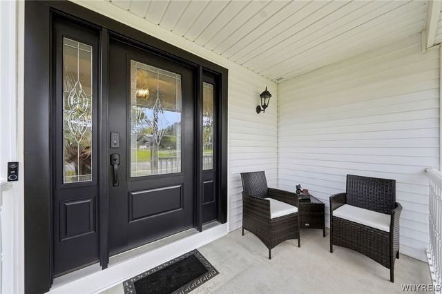 416 Woodward Crescent, West Seneca, NY 14224