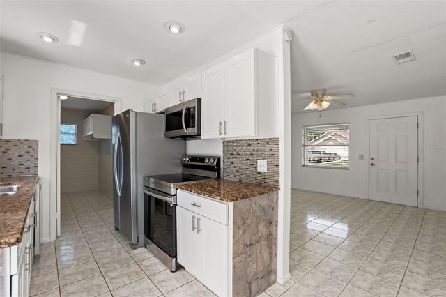 283 S 3RD STREET, Lake Mary, FL 32746