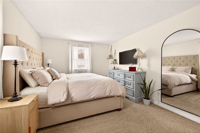 147 South Beacon Hills Drive, Penfield, NY 14526